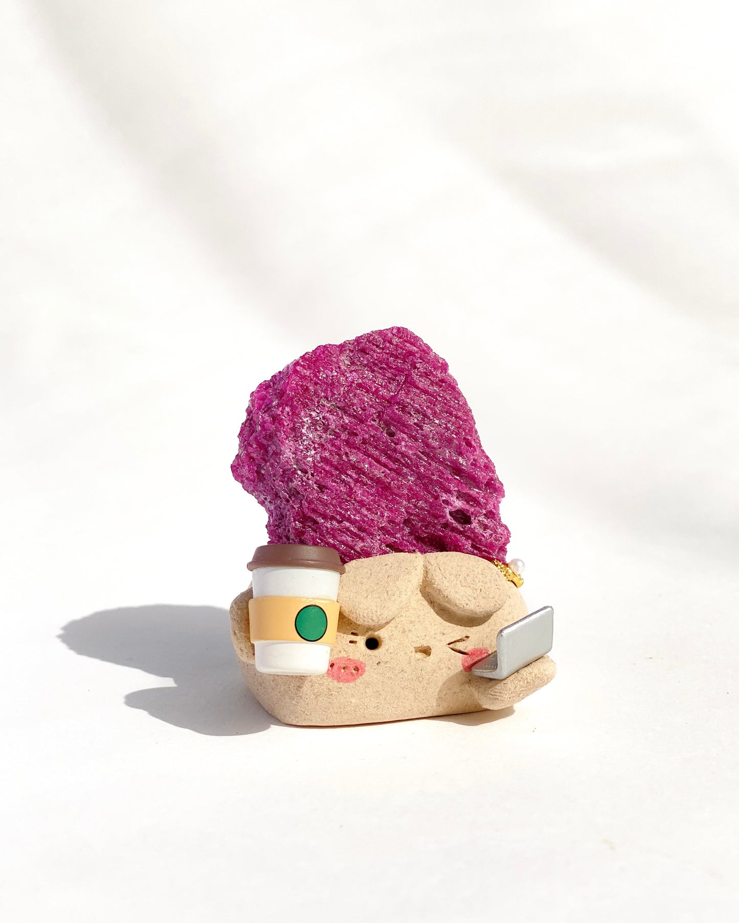 Tappy Bean – Handmade Ruby Crystal Figurine