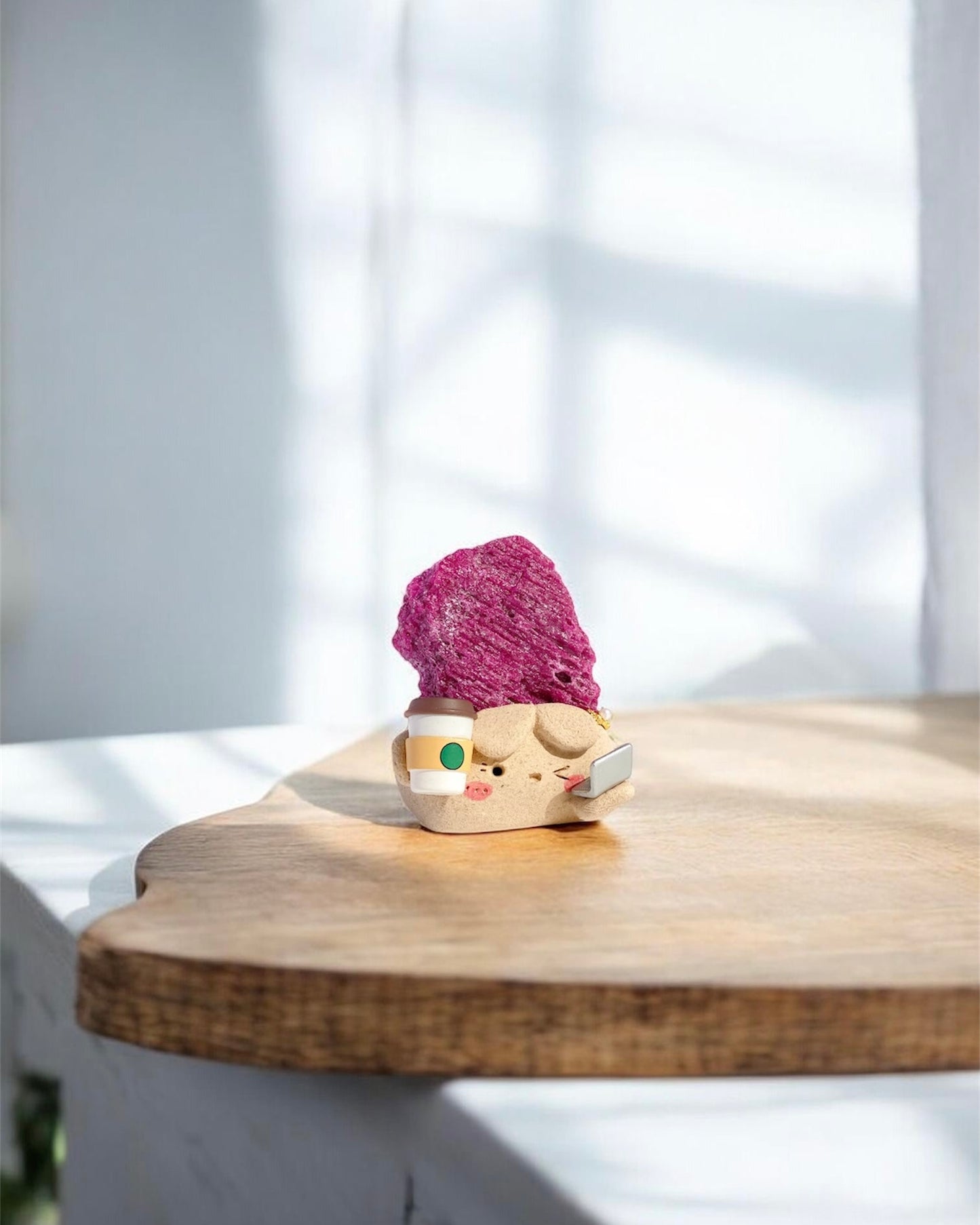 Tappy Bean – Handmade Ruby Crystal Figurine